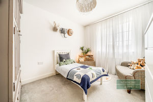 Photo 16- click for photo gallery